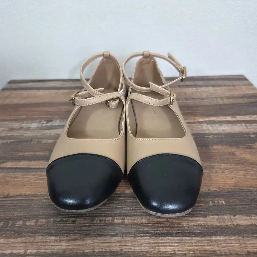 American Eagle Woman's Tan & Black Strappy Ballet Flats Size 5